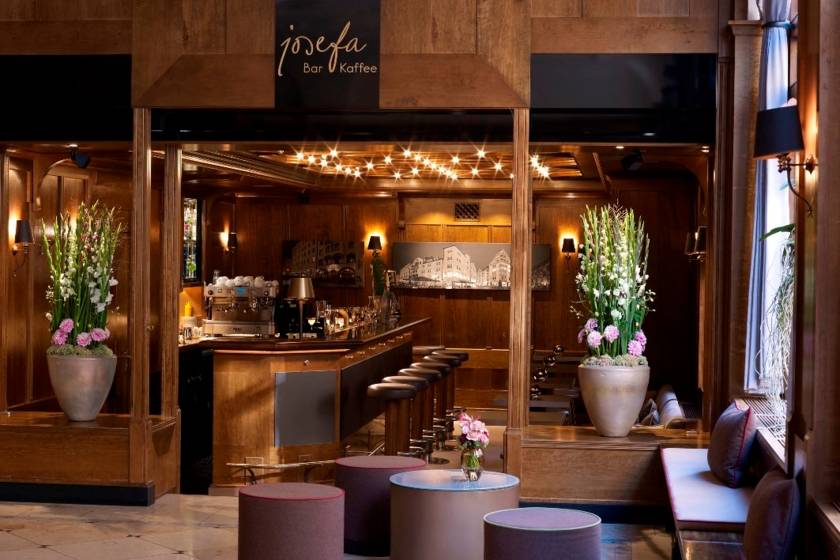 Josefa Bar & Kaffee / Lobby