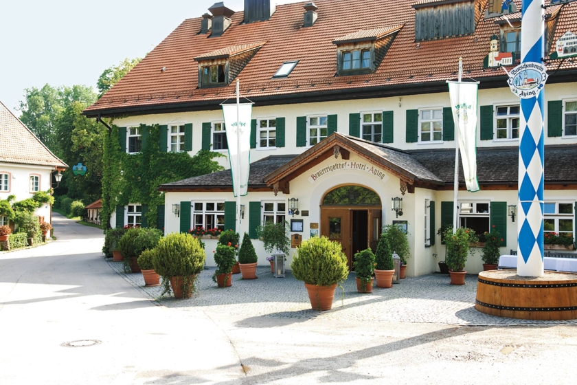 Haupthaus Brauereigasthof Hotel Aying
