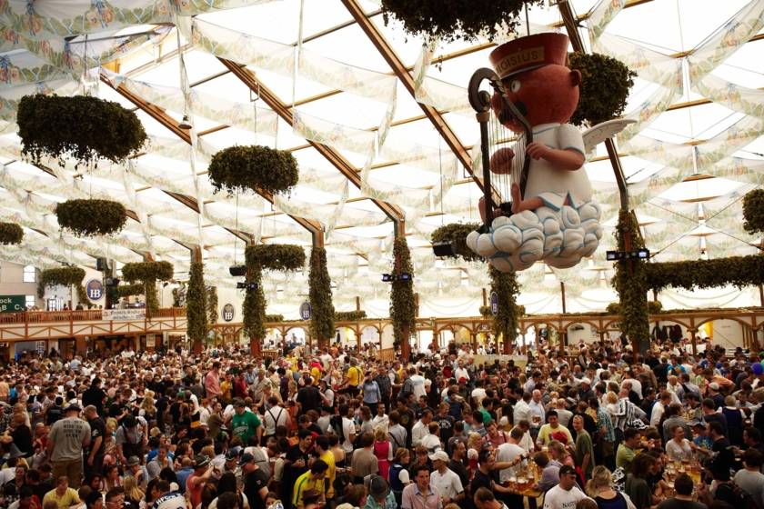 Oktoberfest Hofbräuhaus-Festzelt 1368