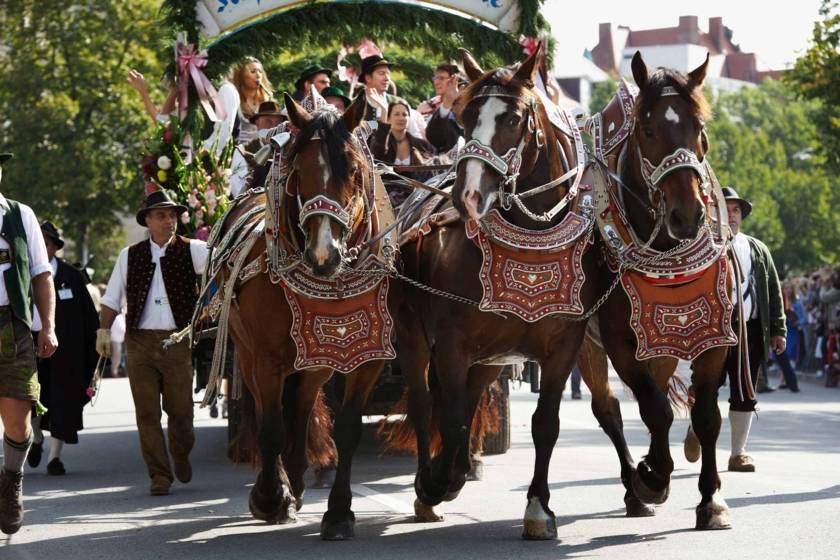 Oktoberfest Einzug Wiesnwirte 1348