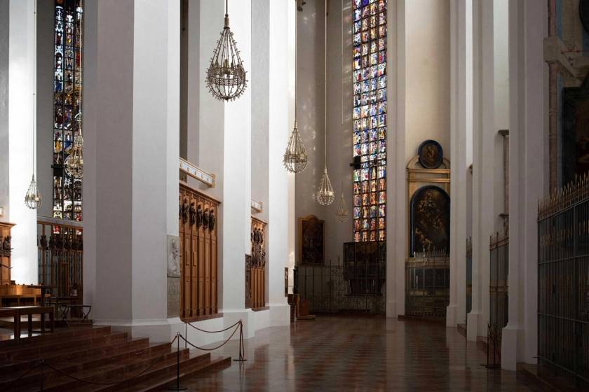 Licht Kirchenfenster Frauenkirche 6237