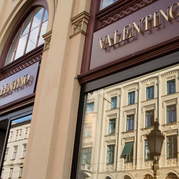 Louis Vuitton store sign in Munich town center Stock Photo