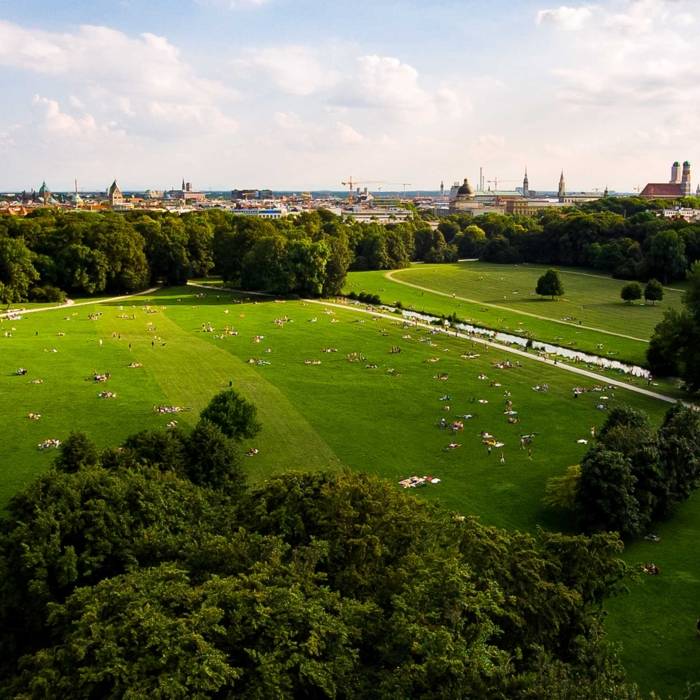 Guided Bike Tour Through Munich And The English Garden Simply Munich