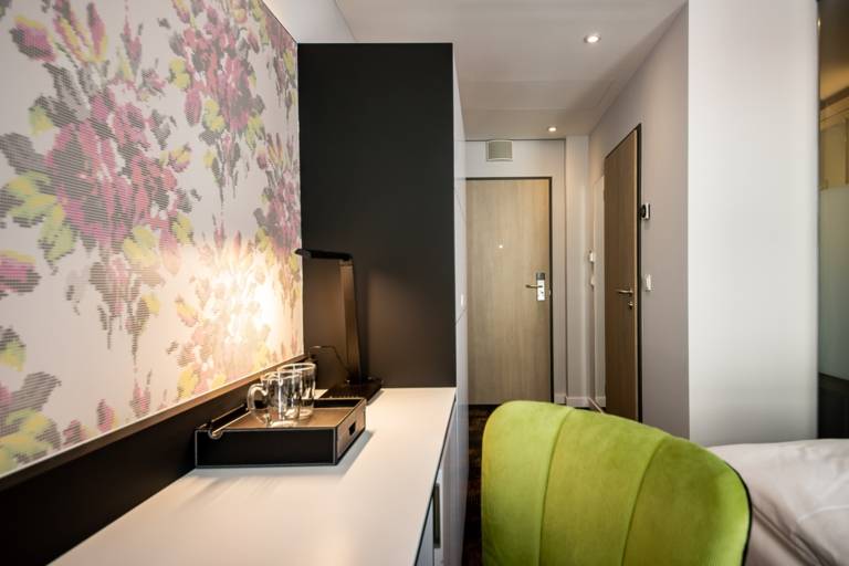 Business double room city view