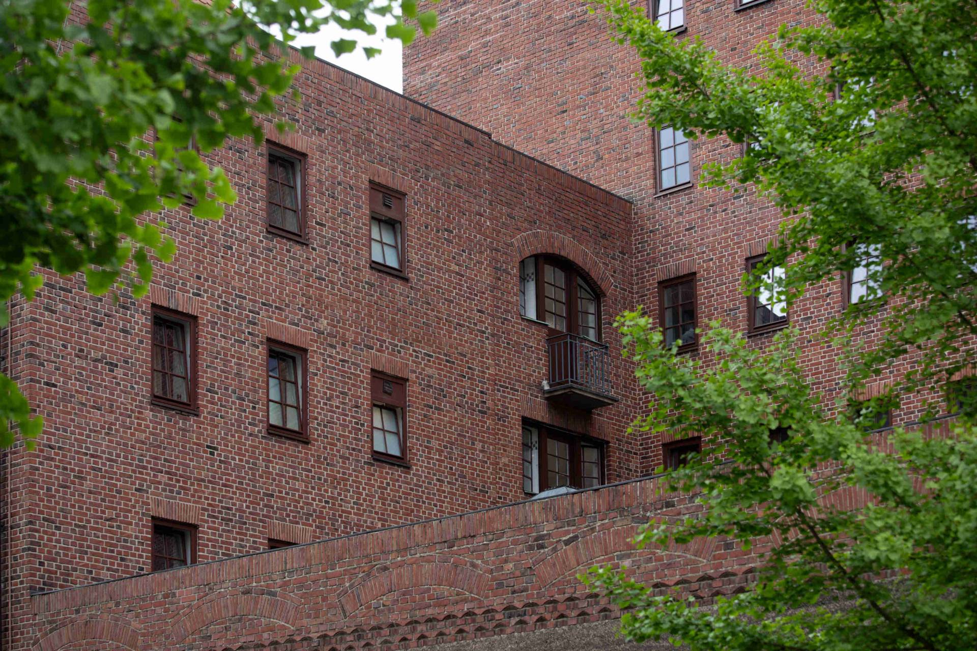 Bauhaus Architecture Simply Munich