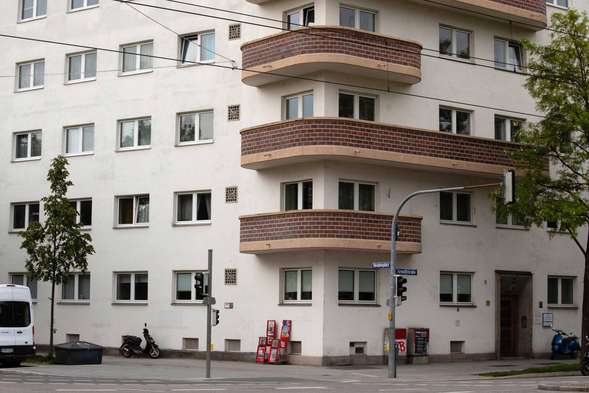 Bauhaus Architecture Simply Munich