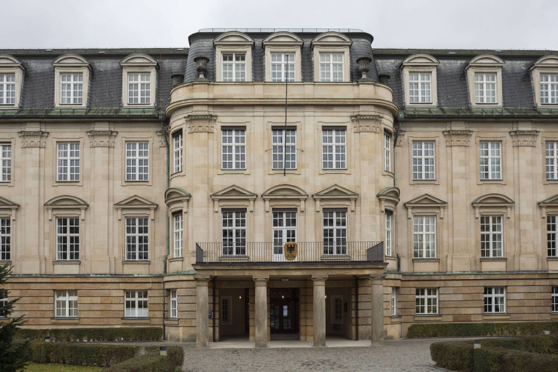 Villas in Bogenhausen simply Munich