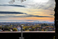 Vista dalla Schlossplatz di Dachau a Föhn