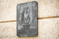 Placa conmemorativa en el lugar de nacimiento de la emperatriz austriaca Elisabeth en Munich