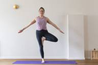 Munich yoga teacher Sandra Zavaglia in the yoga pose "Chinese Tower"