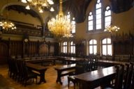 Large meeting room of the Neues Rathaus in Munich.