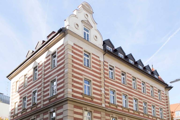 House facade in the district Schwabing in Munich.