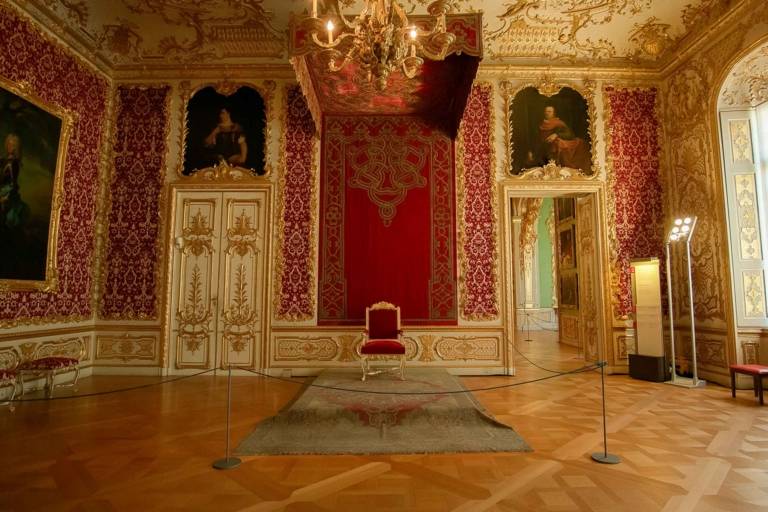 Blick in den Thronsaal der Residenz in München.