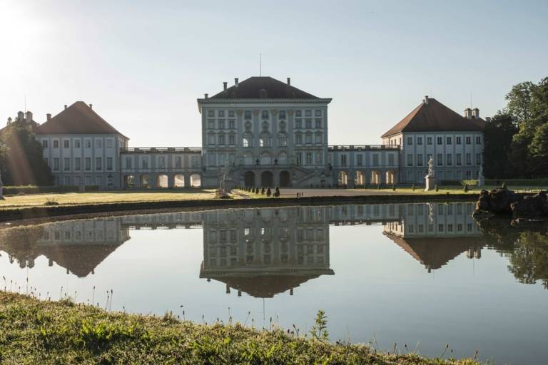 Ambiance matinale au château de Nymphenburg à Munich.