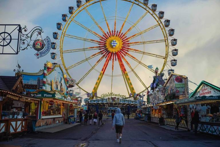 The ferris wheel at the Munich Spring Festival